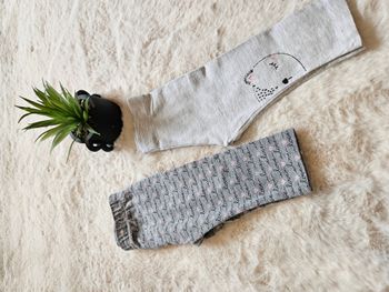 🌟Kiabi - Lot de 2 leggings- Taille 9 mois