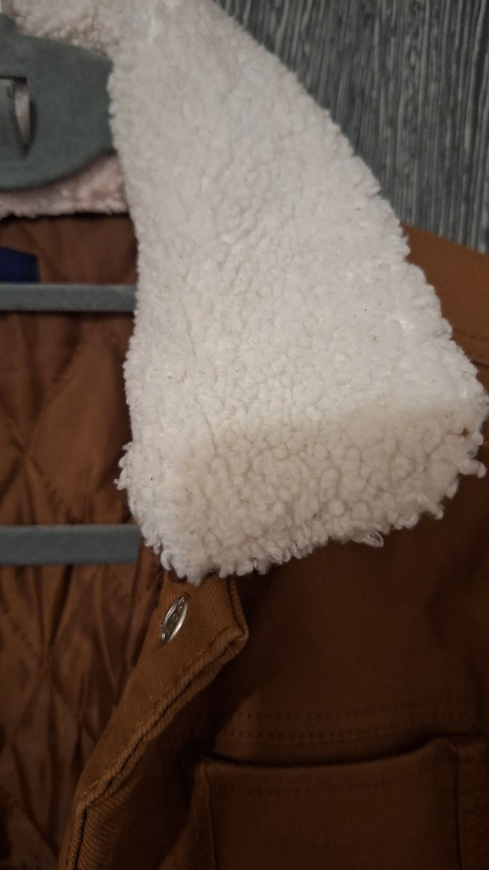 Veste en jean camel à col moutonneux blanc - photo numéro 10