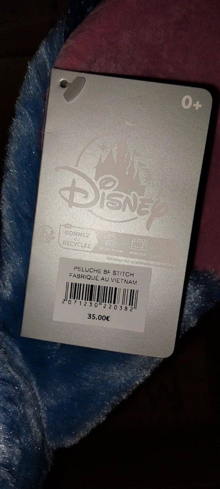 Pick-up Stitch big feet Disney - photo numéro 4