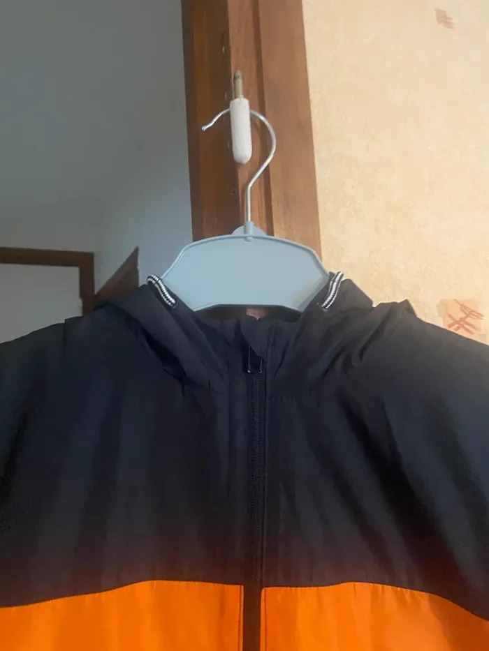 Veste imperméable garçon GEMO – Taille 14 ans – Très bon état & look sportif 🧡 - photo numéro 5