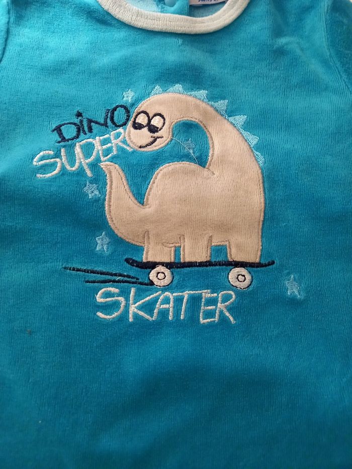 Lot pyjamas - photo numéro 3