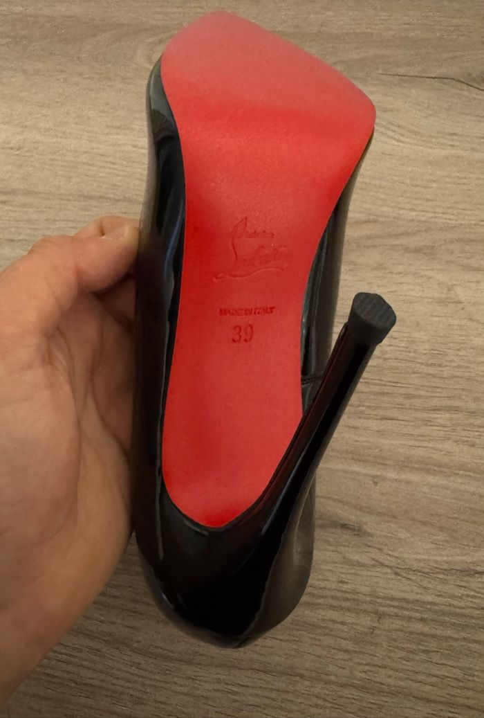 Escarpin Louboutin Pigalle 120 patent black T39 - photo numéro 8