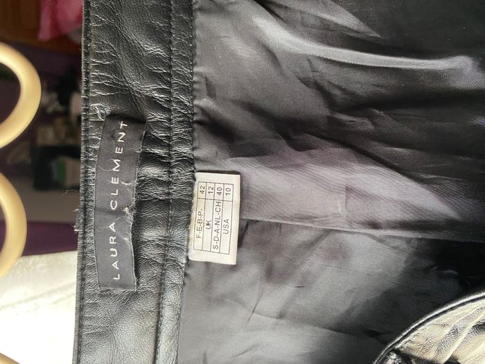 Pantalon cuir - photo numéro 2