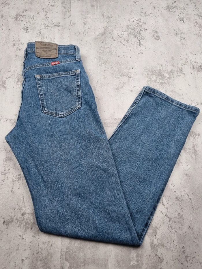 Jean Wrangler bleu Taille 30x32 (mesures en photos)