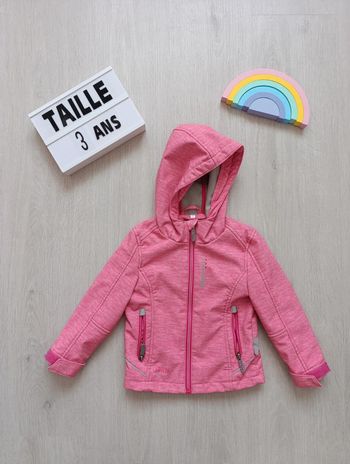 Veste taille 98cm soit 3 ans