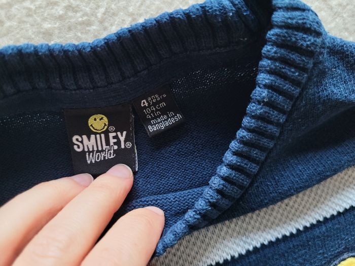 Pull smiley world 4 ans - photo numéro 5