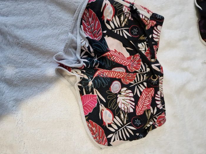 Short feuillage taille XS