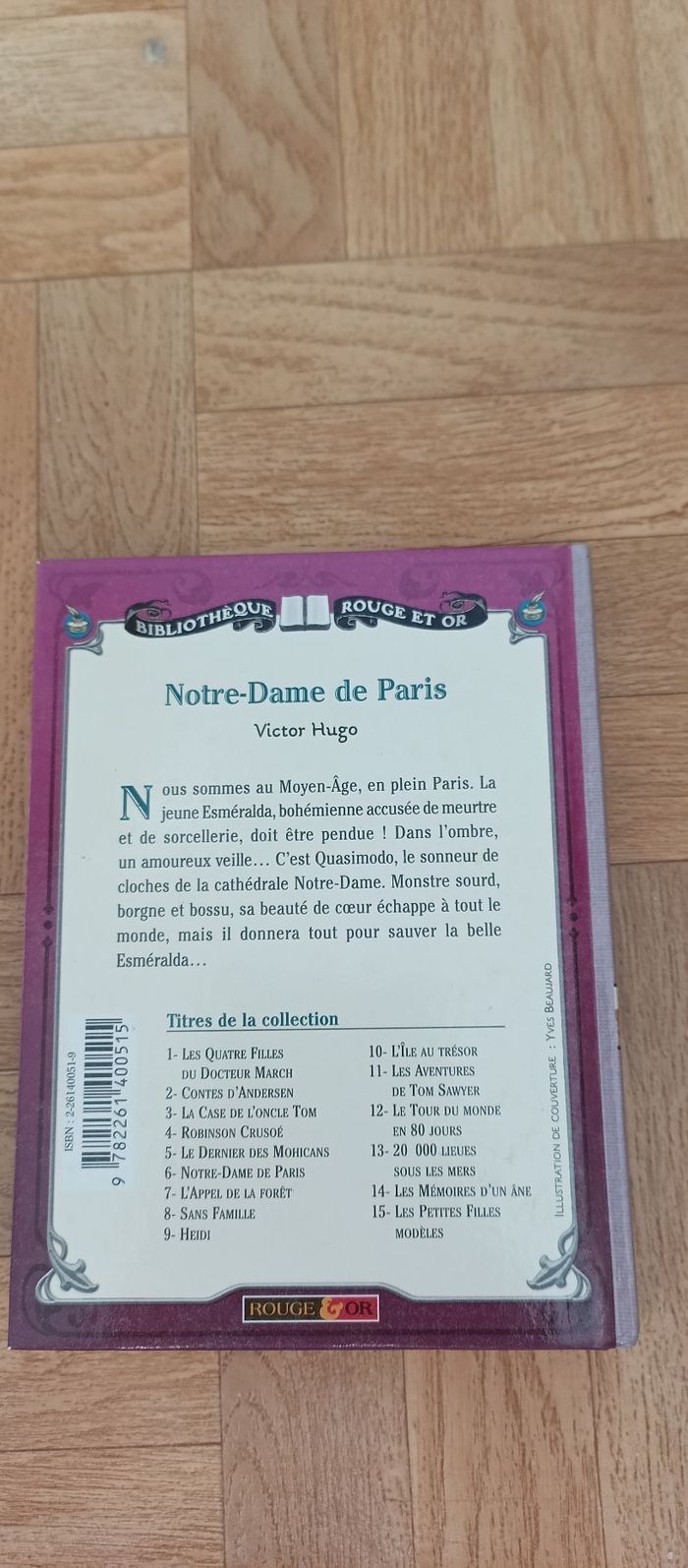 Notre-Dame de Paris bibliothèque rouge et or neuf - photo numéro 3