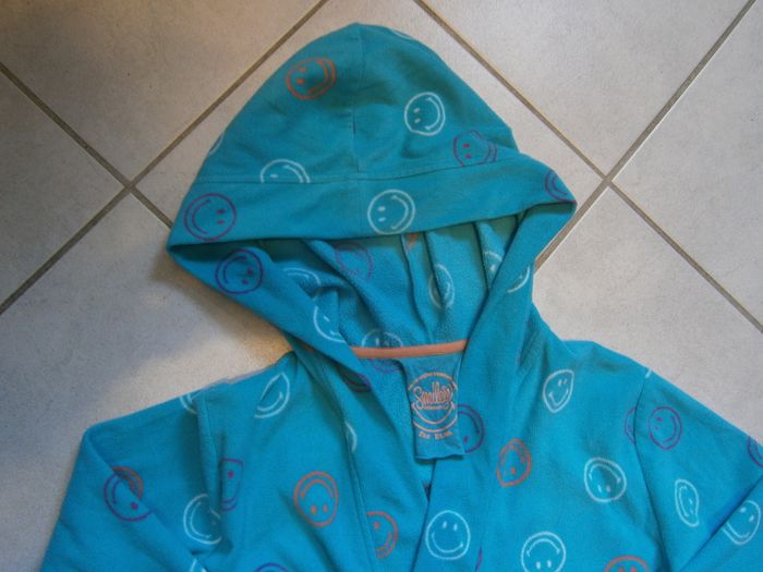 Peignoir à capuche vert clair ETAM Taille 38 - photo numéro 2