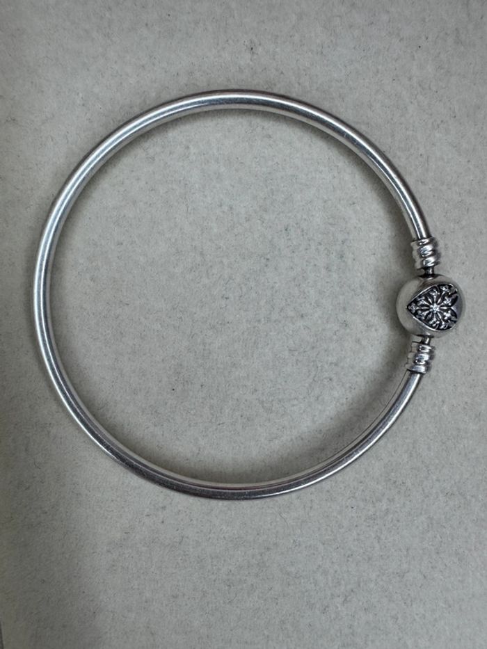 Bracelet Jonc Pandora Authentique Fermoir avec Cœur Flocon T17