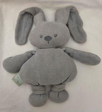Doudou peluche semi plat Lapin Lapidou tricot gris - Nattou