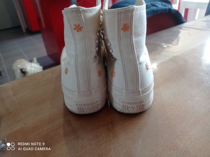 Converses - photo numéro 2