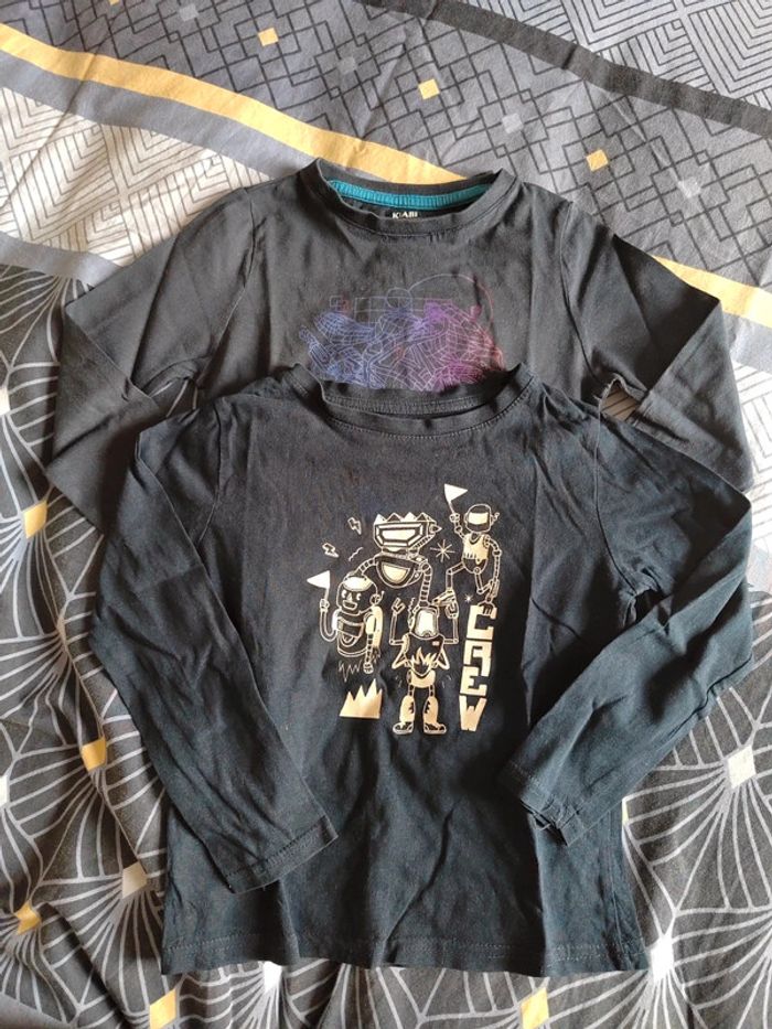 Lot de 2 tee-shirts ML kiabi 5 ans