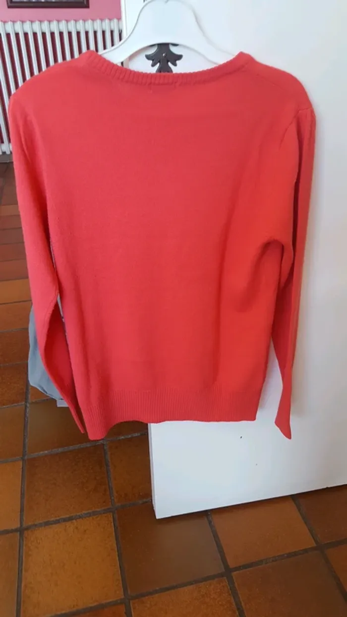 Pull mi-saison - photo numéro 3