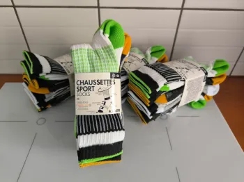 NEUF Lot de 5 paires de chaussettes sport homme pointure 43-46