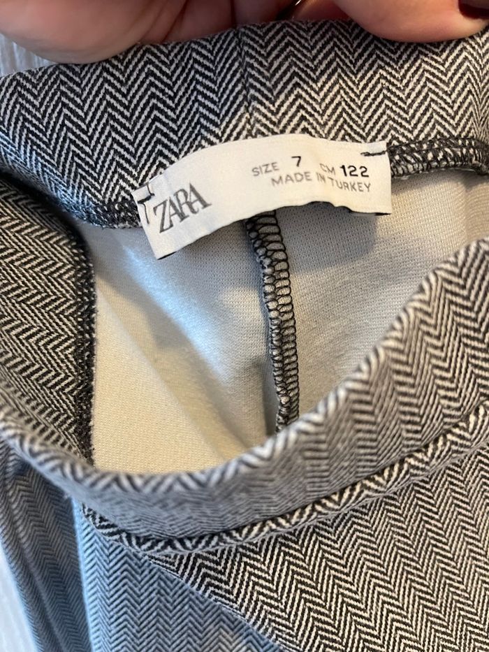 Legging Zara 7 ans motifs blanc et noir - photo numéro 3