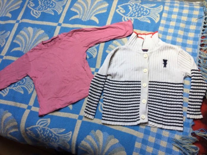 Lot de 2 vêtements fille 5 ans