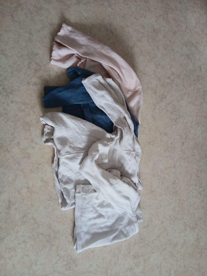Lot de 4 gilets - photo numéro 2