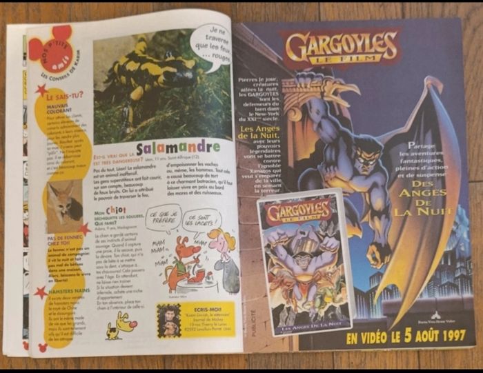 Ancien journal de mickey avec cadeau jeu de piste le Bossu de notre dame N°2356 de 1997 vintage - photo numéro 5