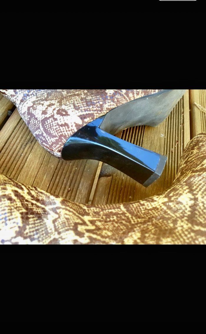 paire de bottes à talons bobine effet python serpent. - photo numéro 8