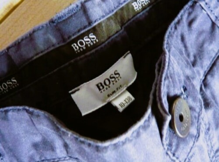 Pantalon Garçon Hugo BOSS 10 ans Neuf bleu marine collection été - photo numéro 2