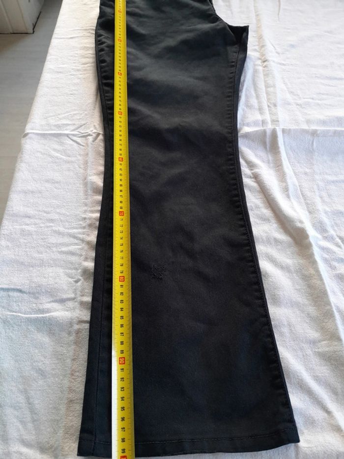 Jean levis 550 relaxed boot cut modèle pour hanches arrondies - photo numéro 13