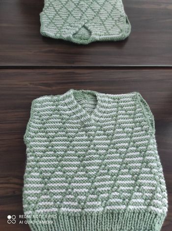 Pull sans manche fait main