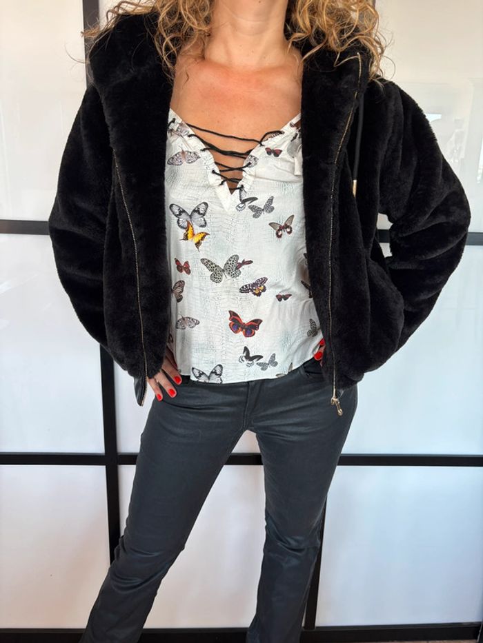 🎁prix en baisse aujourd’hui 🎁 Superbe veste à capuche noire  / bombers Zara en fausse fourrure - photo numéro 7
