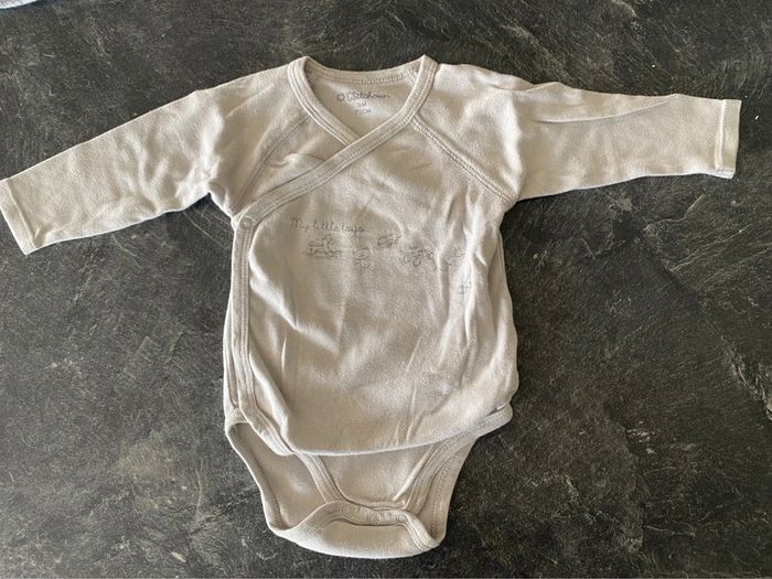 Lot bodies 9 mois manches longues - photo numéro 6