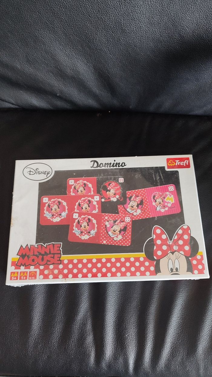 Puzzle Minnie tout neuf.