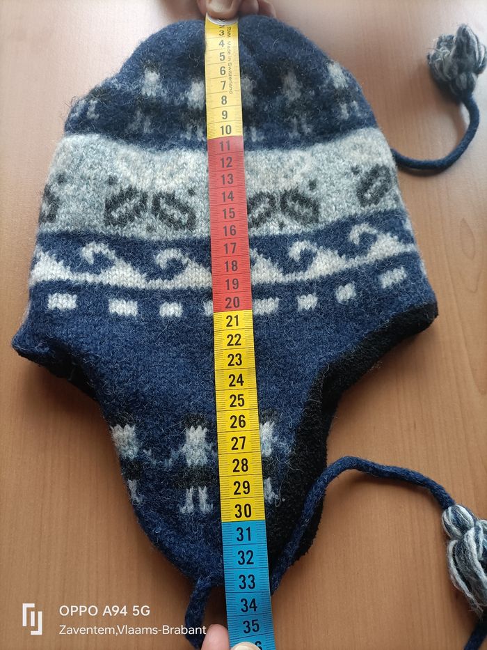 Lot de 2 bonnets rose et bleu et une paire de gants rose - photo numéro 6