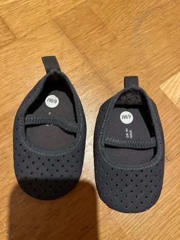 Chaussure grise