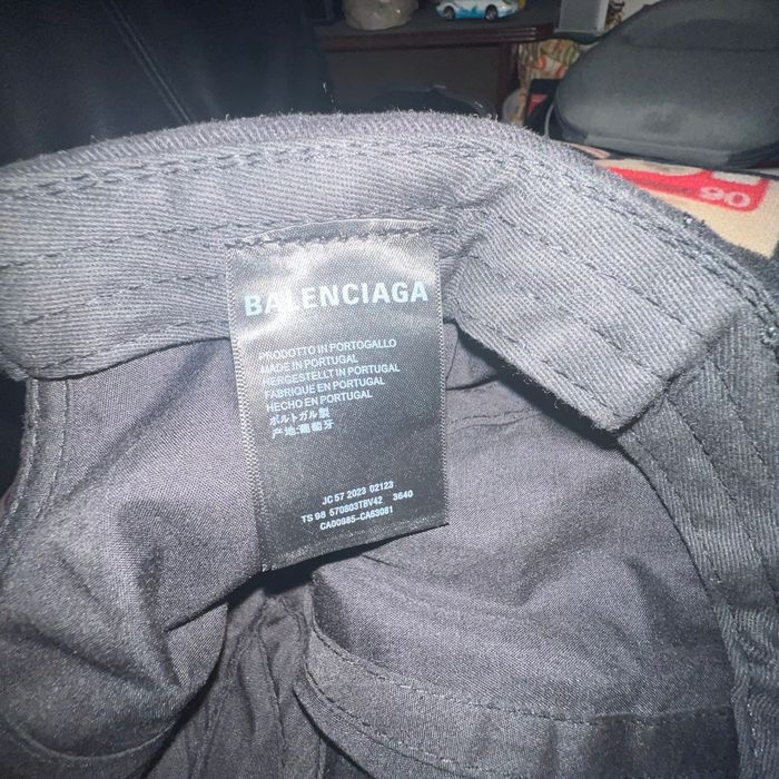 Casquette Balenciaga édition limitée rare - photo numéro 4
