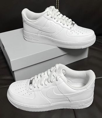 Nike Air Force 1 taille 40
