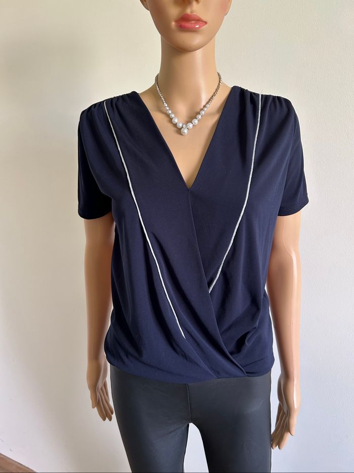 Blouse bleue marine à manches courtes Morgan taille S jamais portée