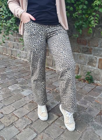 Jean large motif Léopard petit cœur doré Taille 42