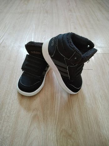 Baskets fourrées adidas 22