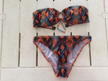 Maillot de bain bandeau et perles