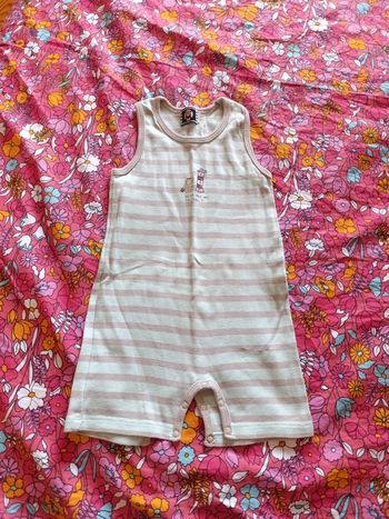 Combishort taille 12 mois