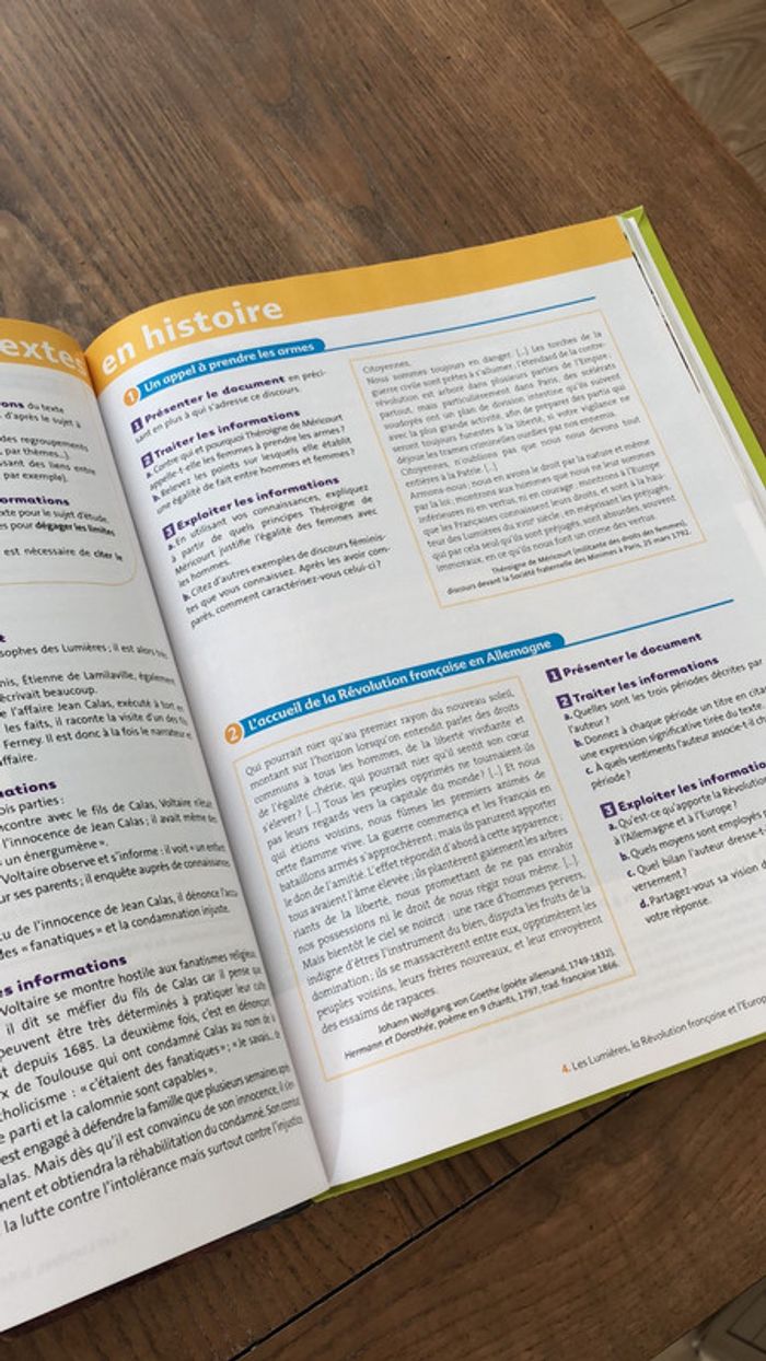 Livre scolaire 2de bac pro - photo numéro 3