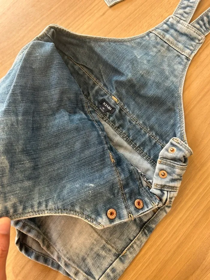 Très belle salopette en jeans kiabi 8 ans - photo numéro 4