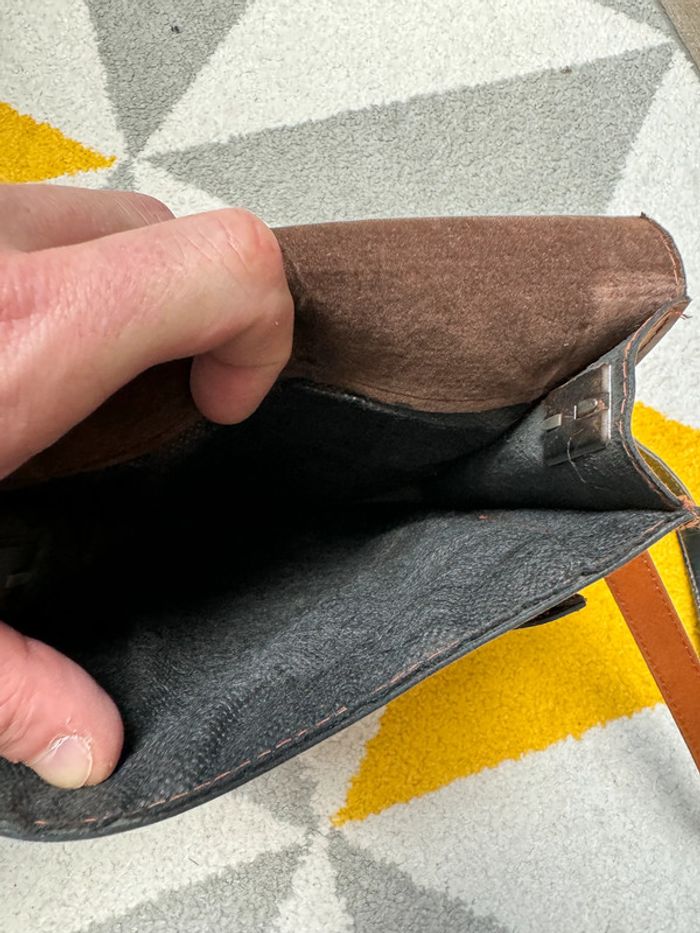 Sacoche en cuir vintage - photo numéro 5