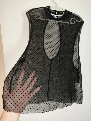 Camiseta top transparente y con brillo