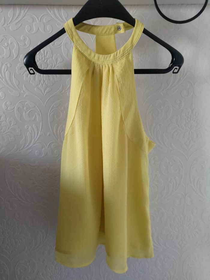 Chemise jaune col serré avec bouton pression - photo numéro 2