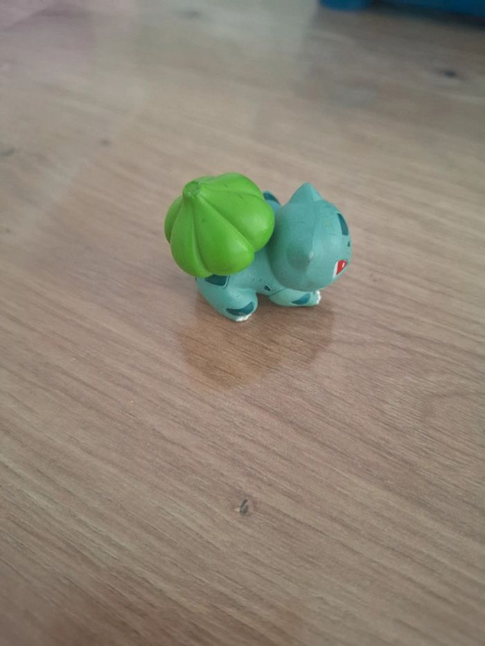 Figurine pokemon bulbizarre - photo numéro 2