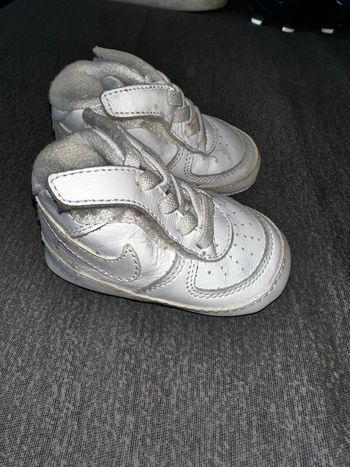 Chaussons Nike 17
