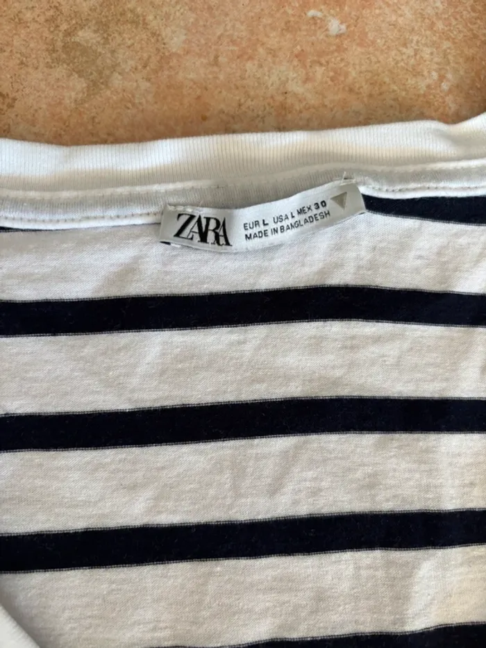 TEE shirt Zara - photo numéro 2