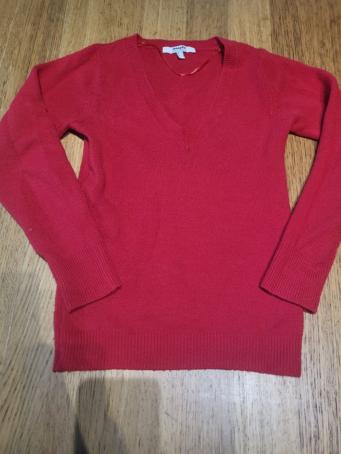 Jolie pull col V taille s - photo numéro 2