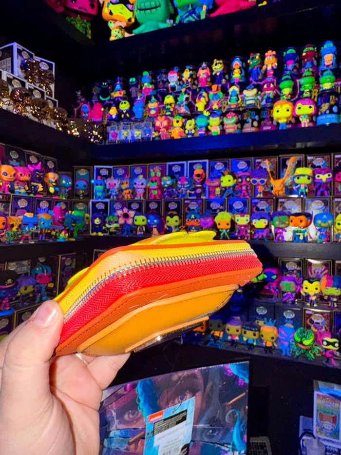Loungefly Spongebob Plankton Krabby Burger Portefeuille - photo numéro 3