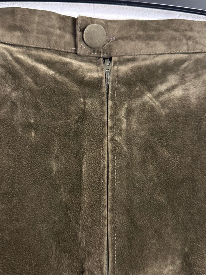 Jupe Velour taille 40 peu portée - photo numéro 8